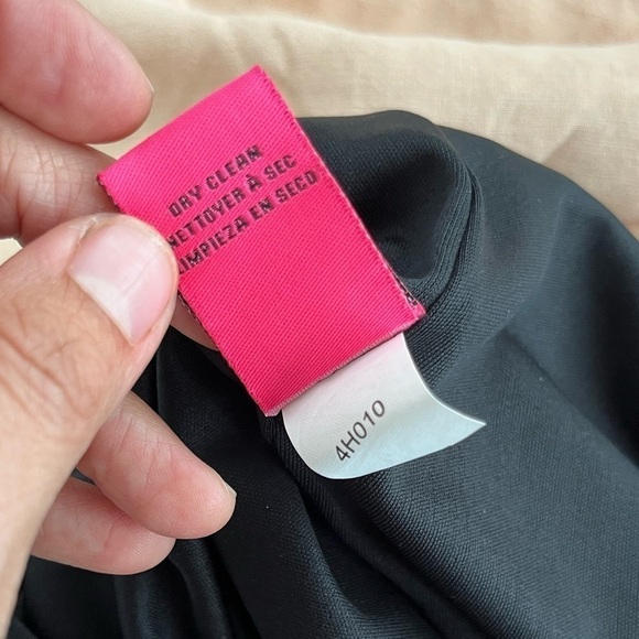 Betsey Johnson Hologram Floral Cap Sleeve Midi Dress - Picture 8 of 9